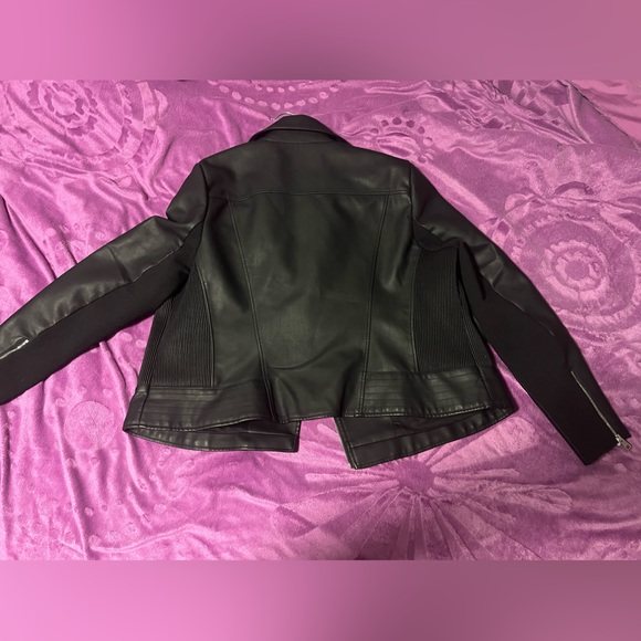 Women flex leather jacket - Picture 2 of 4